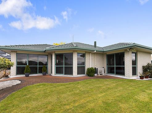 27 Warwick Drive, Lynmore