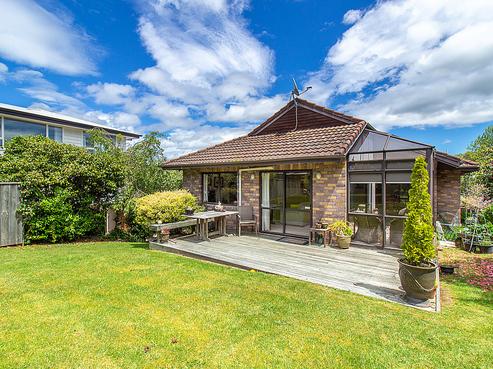 14 Davidson Street, Glenholme