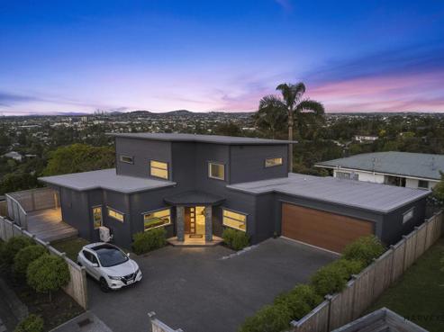 251A Golf Road, Titirangi
