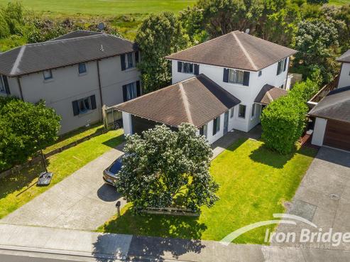 35 Midshipman Court, Gulf Harbour