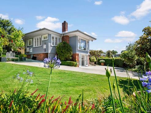 18 Glenfern Road, Mellons Bay
