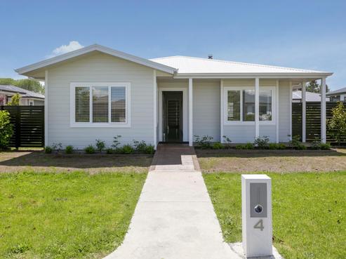 4 Maison Way, Rangatira Park