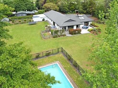 123 Heald Road, Hunua
