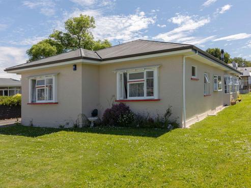 18 West Street, Feilding