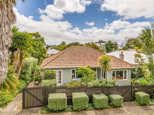4 Thanet Avenue, Sandringham