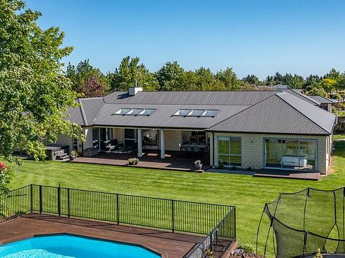 8 Oak Tree Lane, Rolleston