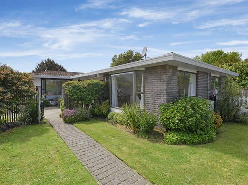28 Young Street, Somerfield
