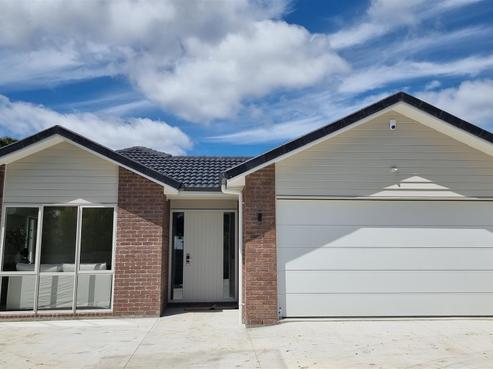 10 Tokatai Road, Waimauku
