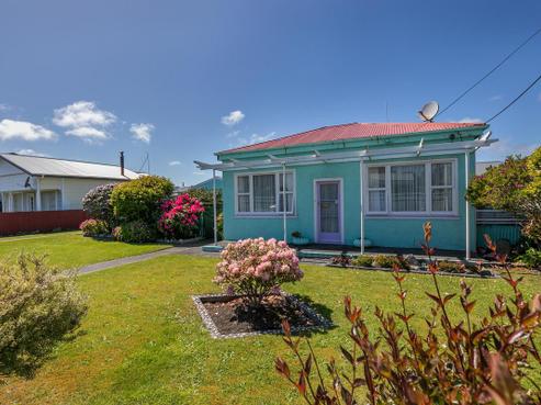 35 Blake Street, Blaketown