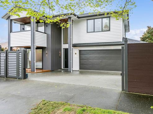 92 The Drive, Epsom