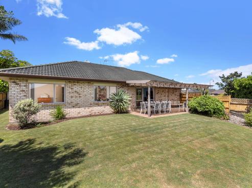 14 Greta Banks Place, Wattle Downs