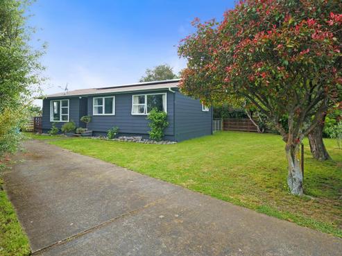 35 Cologne Street, Martinborough