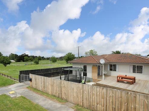 9 Roots Street West, Feilding