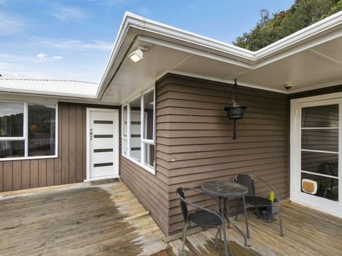 20 Sunny Grove, Wainuiomata