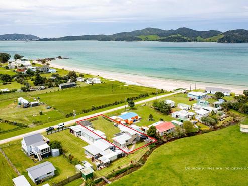 13 Taiwa Road, Oakura Coast