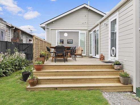 110 Coutts Street, Kilbirnie