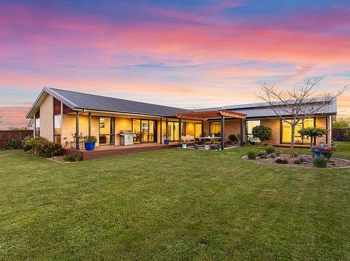 19 Shona Lane, West Melton