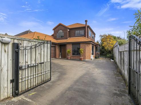5A Kauri Street, Woburn