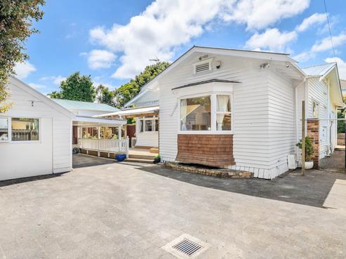 17 Onslow Avenue, Epsom