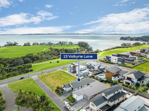13 Valkyrie Lane, Beachlands