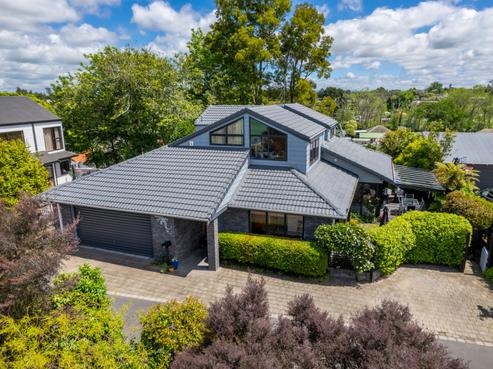 23 Clarkin Road, Chartwell