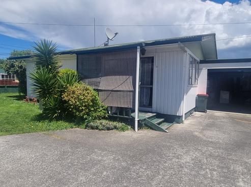 11 Bell Road, Western Heights