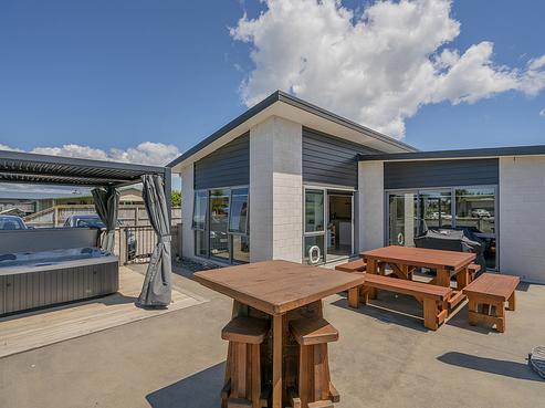 4 Redwings Close, Whitianga