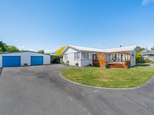 9 Longfellow Street, Trentham