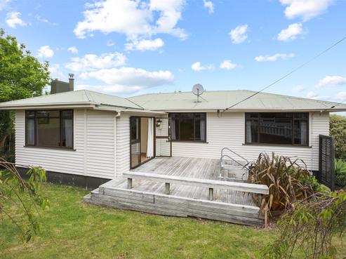 120 Grafton Road, Thames