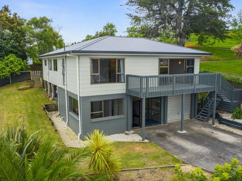 16 Sumich Place, West Harbour