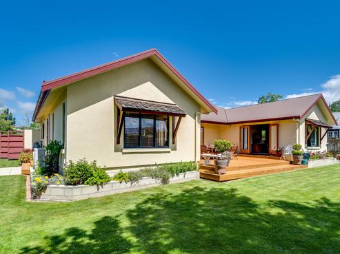 44 Reynolds Road, Havelock North