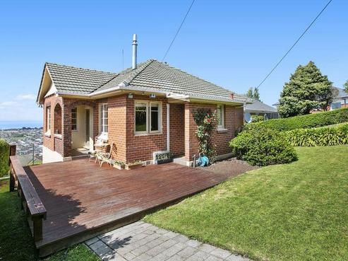 135 Forfar Street, Clyde Hill