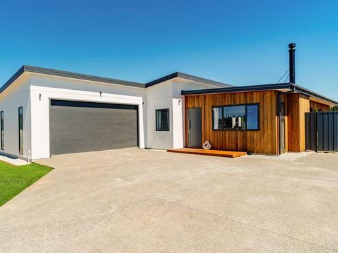 2 Canal Place, Twizel