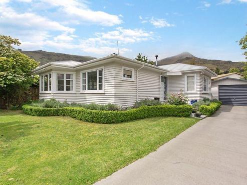 21 Martindales Road, Heathcote Valley