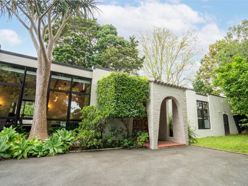 39 Eden Terrace, Kamo