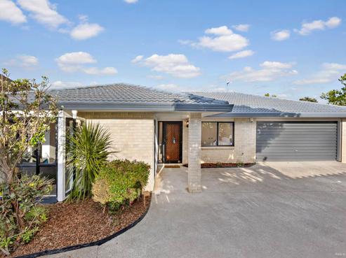 1/16 Travers Place, Northpark