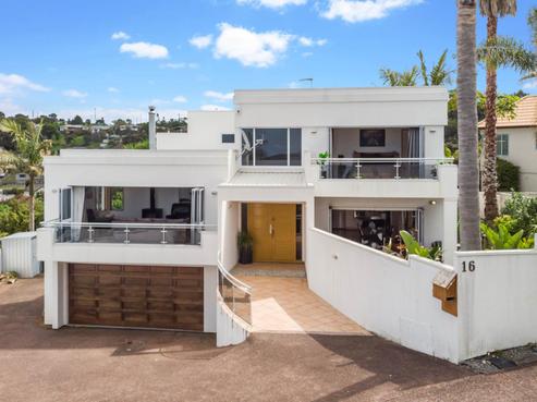 16 Elsfield Place, Torbay