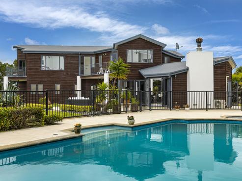 99 Potter Road, Dairy Flat