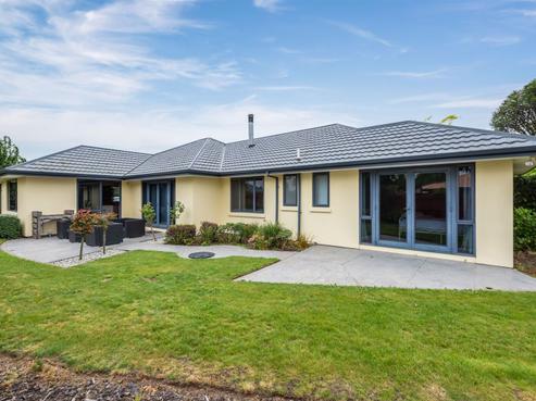 4 Carew Common, Rolleston