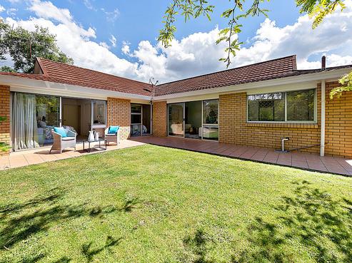 7 Peart View, Saint Johns