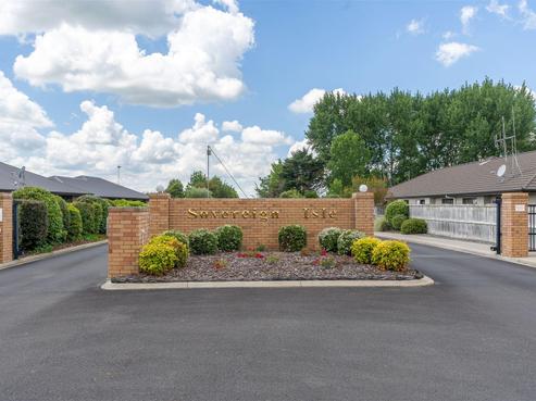 15 Sovereign Isle Lane, Rototuna