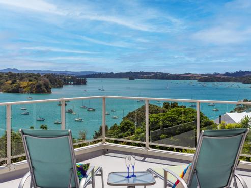 11 Barr Road, Mahurangi West