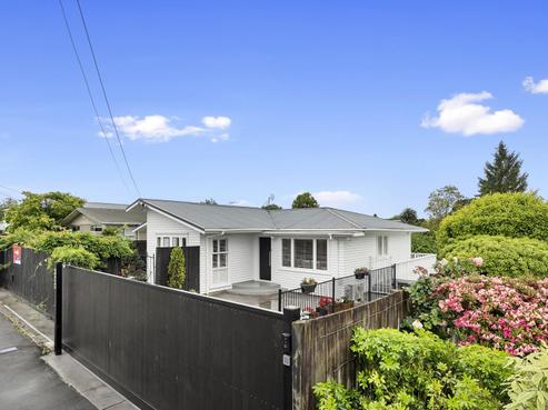 200 Sandwich Road, Saint Andrews