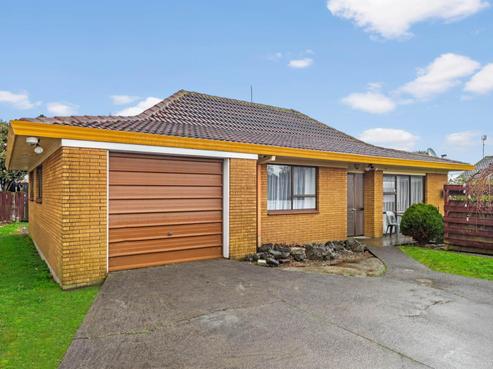 2/20 Manse Road, Pahurehure