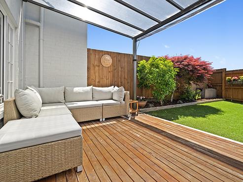 24 Earnslaw Crescent, Clover Park