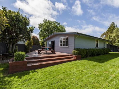 13 Harker Street, Waipawa