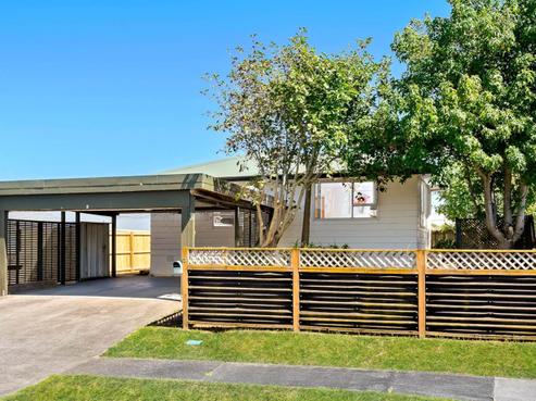 1/3 Tomintoul Place, Highland Park