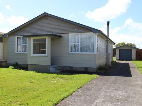 6 Tui Street, Pahiatua