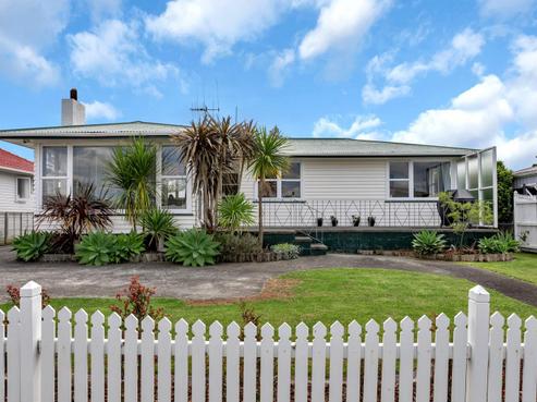 13 Erin Street, Tikipunga