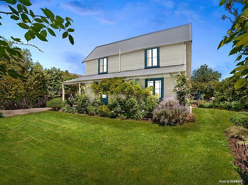 16 Jellicoe Street, Greytown